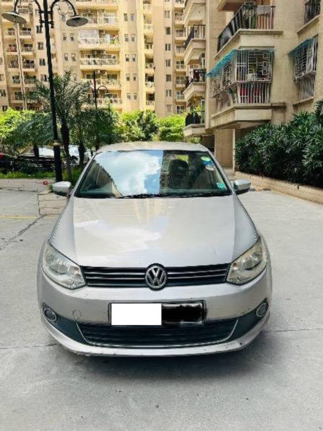 https://images10.gaadi.com/usedcar_image/4080391/original/processed_a341dc48-4507-456c-aeb7-23a4076996b1.jpeg?imwidth=6400