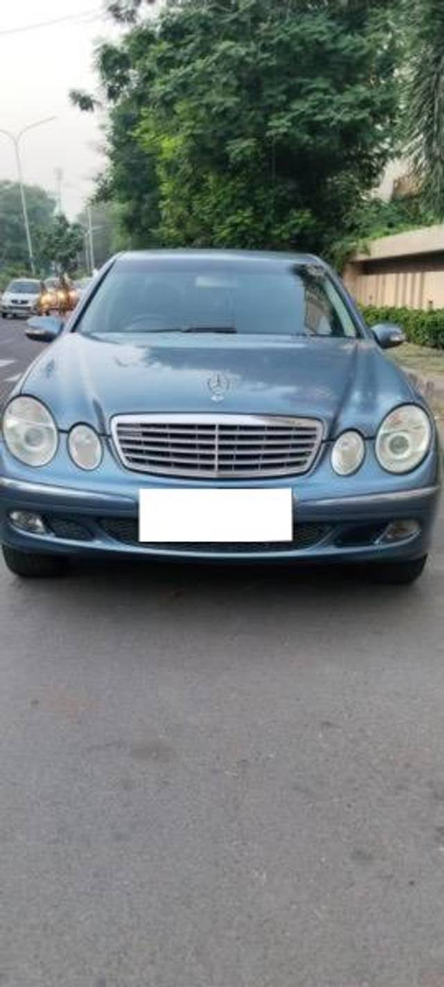 https://images10.gaadi.com/usedcar_image/4080463/original/processed_71ba64ae-8fff-401b-b051-fa982b4bb00c.jpg?imwidth=6402