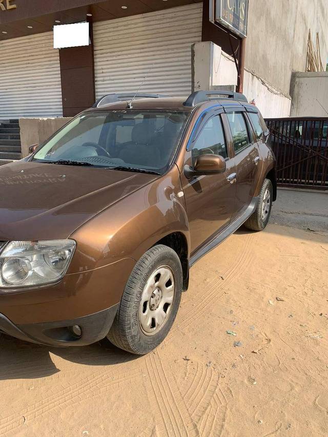 https://images10.gaadi.com/usedcar_image/4080572/original/processed_4523d60fc02c0d913d6e1b04faef4adc.jpg?imwidth=6400