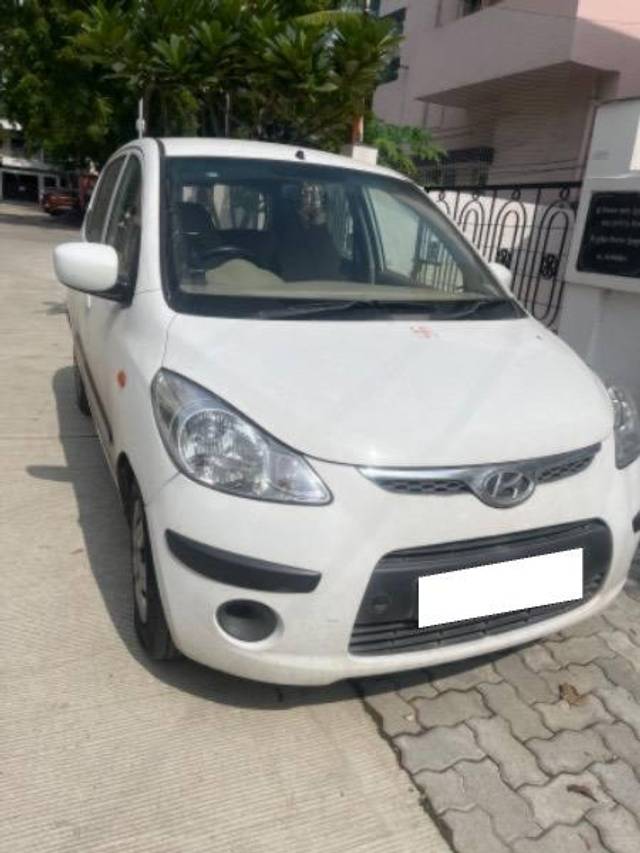 https://images10.gaadi.com/usedcar_image/4080600/original/processed_e887e266-6434-4e37-8d42-e0096cee2571.jpg?imwidth=6400