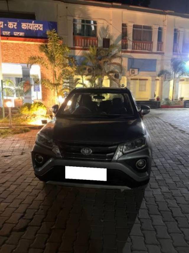 https://images10.gaadi.com/usedcar_image/4080685/original/processed_fa1f43c3-33f2-47c9-a1db-4f2423a8e404.jpg?imwidth=6400