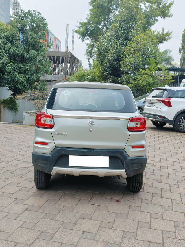 https://images10.gaadi.com/usedcar_image/4081180/original/processed_594973e36997716acc92cc6391e9febb.jpg?imwidth=6401