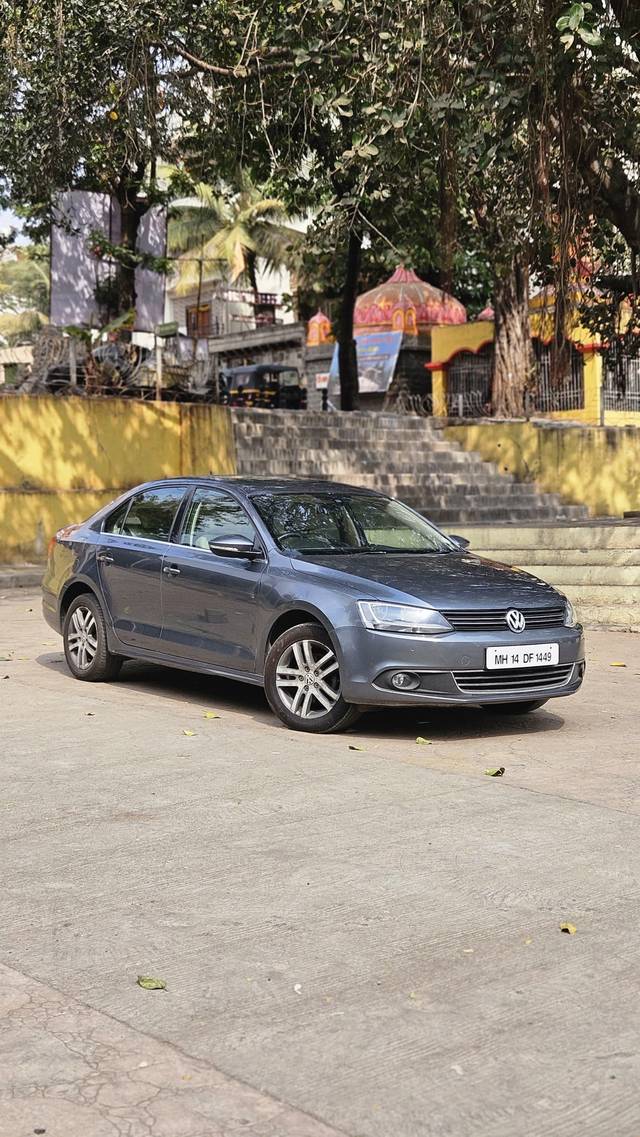 https://images10.gaadi.com/usedcar_image/4081197/original/processed_39cd192e54d535afabcd0480d0a03efd.jpg?imwidth=6400