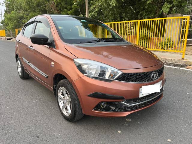 https://images10.gaadi.com/usedcar_image/4081552/original/processed_b903296da7ecd81aa6db62f2553ca392.jpg?imwidth=6400