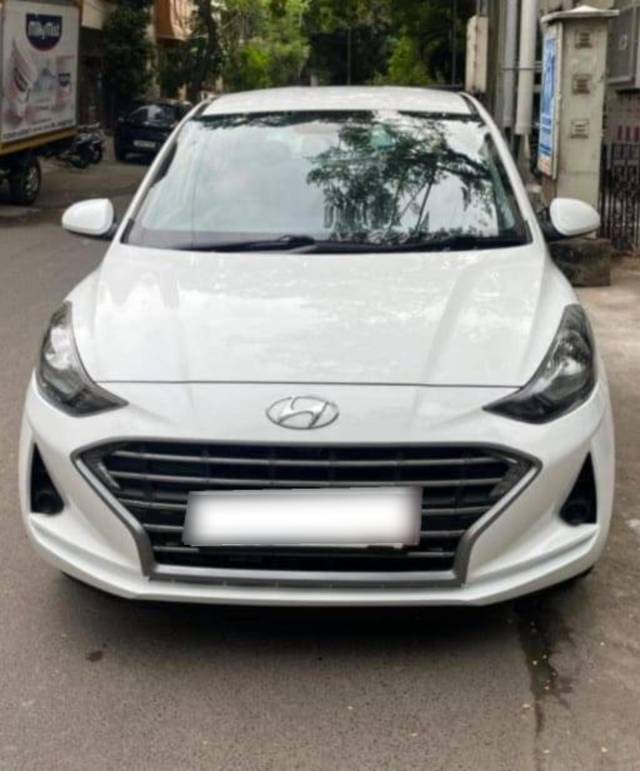 https://images10.gaadi.com/usedcar_image/4081639/original/processed_9c61a8ebf435e4a49b5757c997b5da90.jpg?imwidth=6400