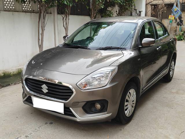 https://images10.gaadi.com/usedcar_image/4081707/original/processed_08f4d7e7d2239550553911160ddb553f.jpg?imwidth=6402