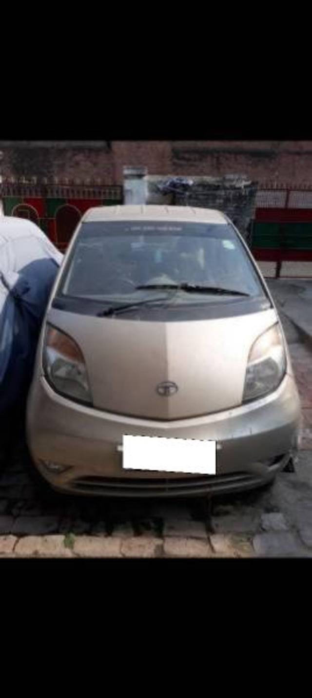 https://images10.gaadi.com/usedcar_image/4082054/original/processed_50e3ee61-29b4-4261-8708-e3790bae2468.jpg?imwidth=6400