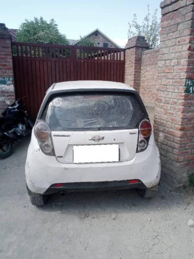 https://images10.gaadi.com/usedcar_image/4082227/original/processed_9d2ec63f-d82b-401f-b3ce-ff636f2d910d.jpg?imwidth=6402