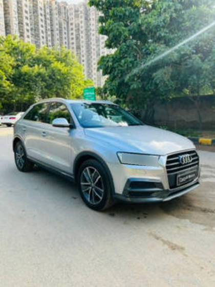 Audi Q3 30 TFSI Premium FWD