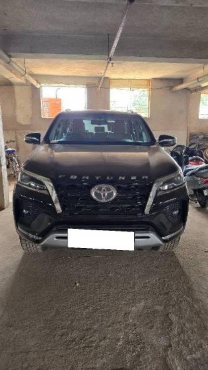 Toyota Fortuner 4X2 Diesel AT