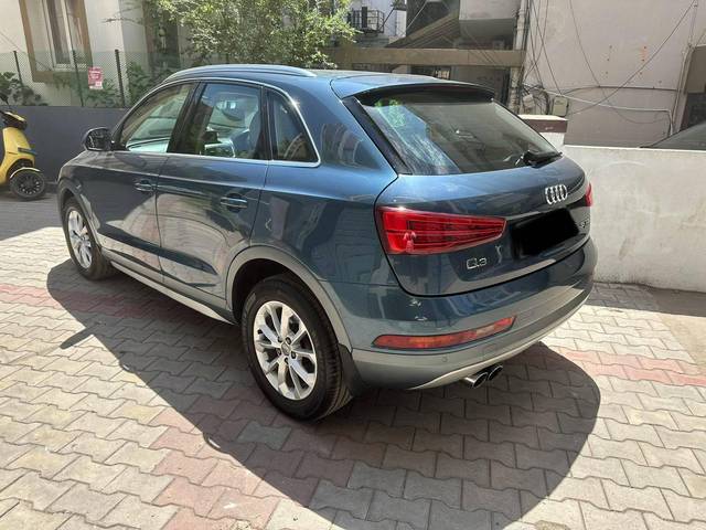 https://images10.gaadi.com/usedcar_image/4082589/original/processed_e8452128520c8849eaad0e1adcd2e6ab.jpg?imwidth=6402