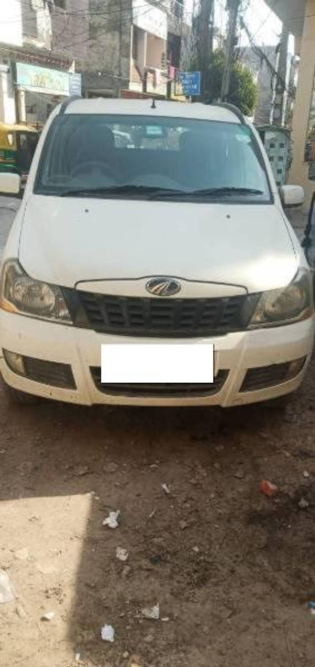 https://images10.gaadi.com/usedcar_image/4082683/original/processed_4d9fcf06-bee8-4802-8a88-9658a3badd49.jpg?imwidth=6400