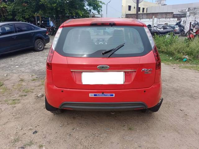 https://images10.gaadi.com/usedcar_image/4082765/original/processed_d6f14045c06510e0eab697b28353f482.jpeg?imwidth=6401