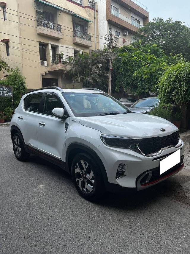 https://images10.gaadi.com/usedcar_image/4082813/original/processed_e2b6080d089b09b34bd1d495c5603662.jpg?imwidth=6400