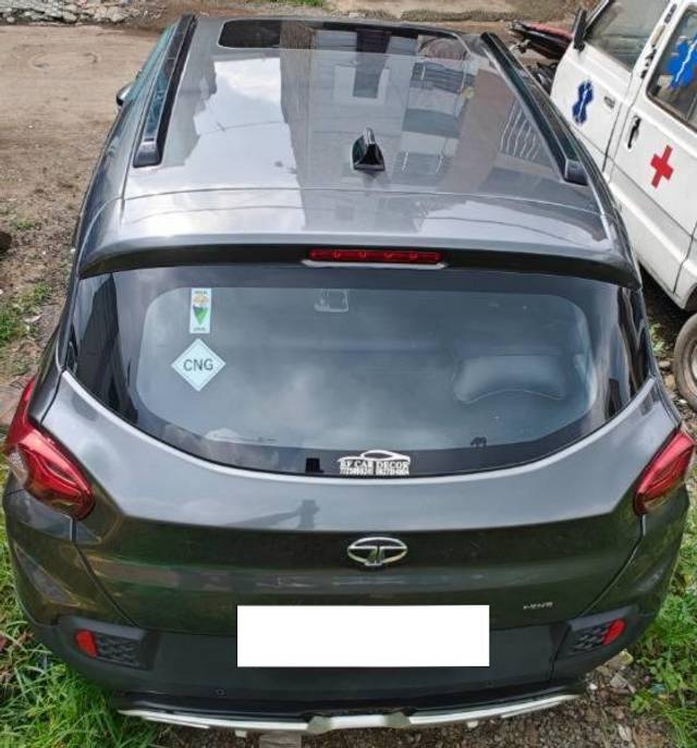 https://images10.gaadi.com/usedcar_image/4083117/original/processed_dfc25f90-f1e5-4813-aecf-4aff9a9eef45.jpg?imwidth=6402