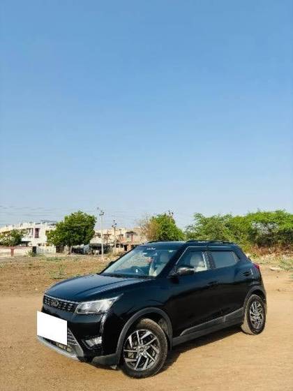 Mahindra XUV300 W8 Option Diesel BSVI