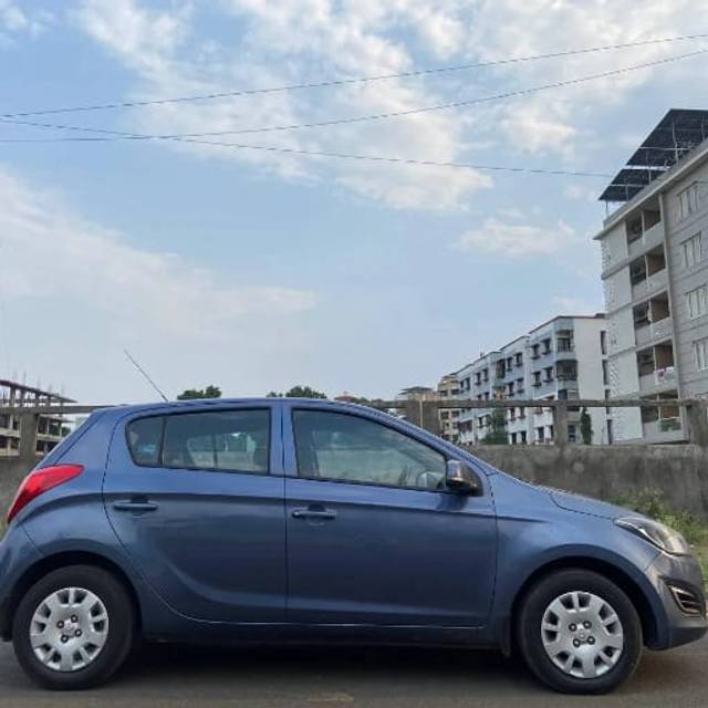 https://images10.gaadi.com/usedcar_image/4084002/original/bce243c9f2d1771b983fb382f67c5170.jpg?imwidth=6401