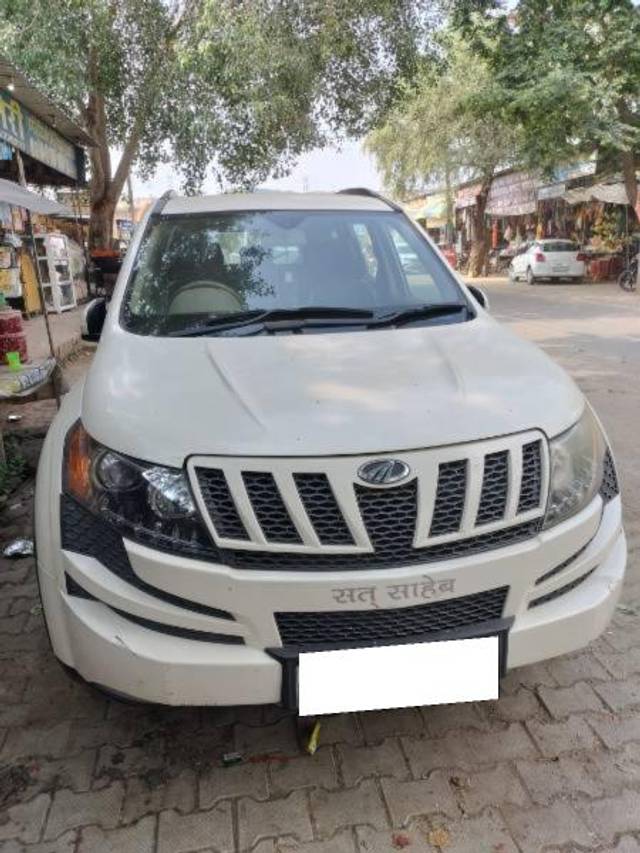 https://images10.gaadi.com/usedcar_image/4084140/original/processed_caeb7fa4-f219-4f7f-bbd7-652861e8d943.jpg?imwidth=6400