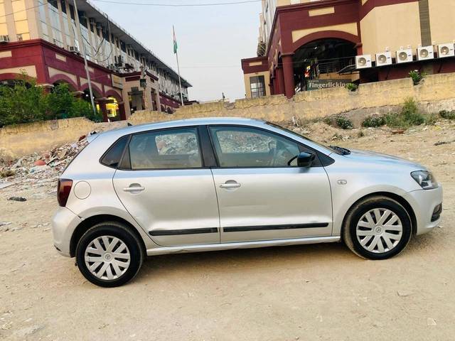 https://images10.gaadi.com/usedcar_image/4084337/original/processed_d7657d4a2c97d61424967cac8877a9ff.jpg?imwidth=6401