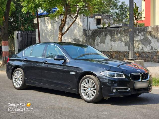 https://images10.gaadi.com/usedcar_image/4085344/original/processed_424262fdfb60e02a710b7a42ee5fd0ef.jpg?imwidth=6400