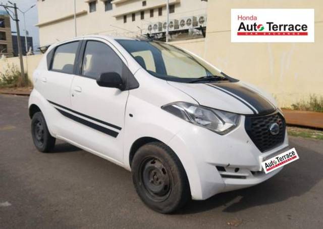 https://images10.gaadi.com/usedcar_image/4086536/original/0599149576f8849eef7b0c51200326ae.jpeg?imwidth=6400