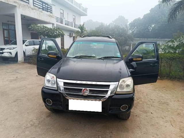 https://images10.gaadi.com/usedcar_image/4086658/original/processed_9a1775b3-7922-4199-a2c2-bd9e9a69e7e5.jpg?imwidth=6400