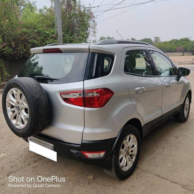 https://images10.gaadi.com/usedcar_image/4086709/original/processed_b3f36f21997a6d3288e3db7348990bb0.jpg?imwidth=6402