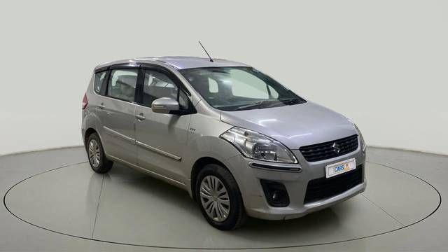 https://images10.gaadi.com/usedcar_image/4087154/original/094faef18c3c76bc4b56c449fe13c44c.jpg?imwidth=6400