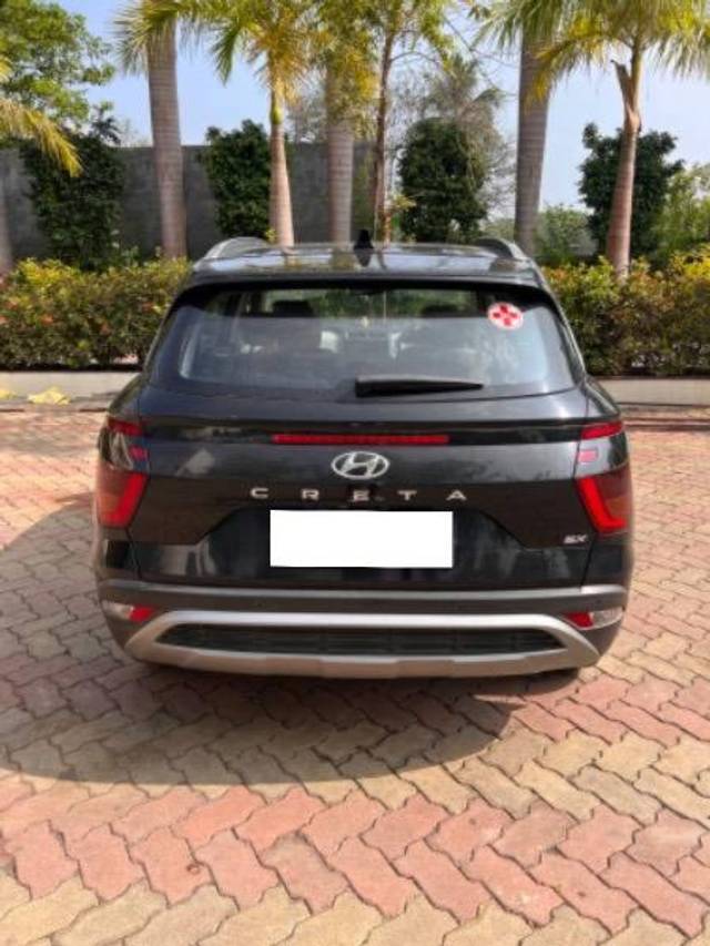 https://images10.gaadi.com/usedcar_image/4087237/original/processed_0ef154b8-2983-41a3-9892-15afab8cafe5.jpeg?imwidth=6401