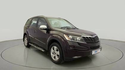 Mahindra XUV500 W8 2WD