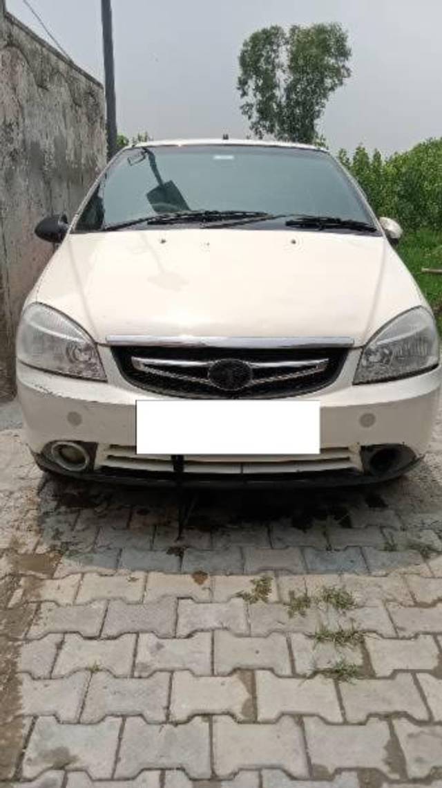 https://images10.gaadi.com/usedcar_image/4087679/original/processed_da02f381-2a39-47e1-871c-43016afda38f.jpg?imwidth=6400