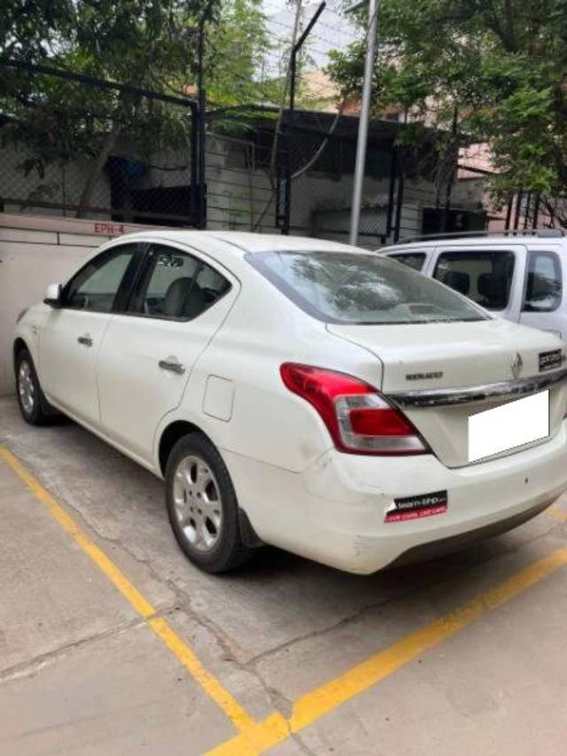 https://images10.gaadi.com/usedcar_image/4087804/original/processed_3de497db-8ab6-4680-91e2-0afc402dc378.jpg?imwidth=6402