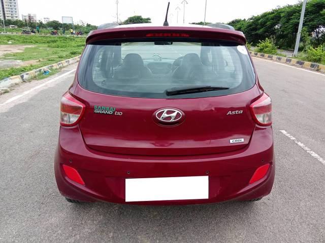 https://images10.gaadi.com/usedcar_image/4087810/original/processed_94d1d146e79e635a5ce1cb440c576d58.jpg?imwidth=6402