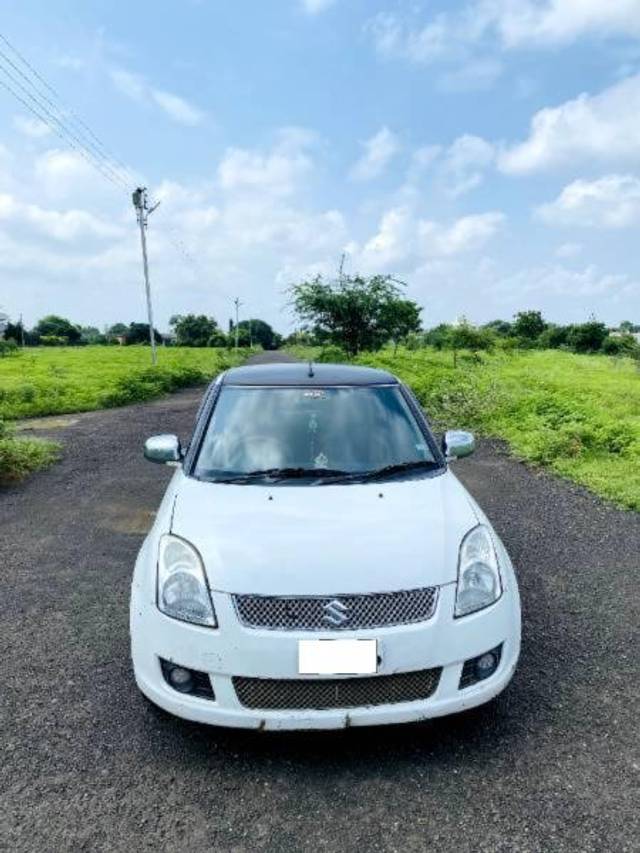 https://images10.gaadi.com/usedcar_image/4088289/original/processed_ca29c40d-b008-44e1-977c-f2fa3688b2f1.jpg?imwidth=6400