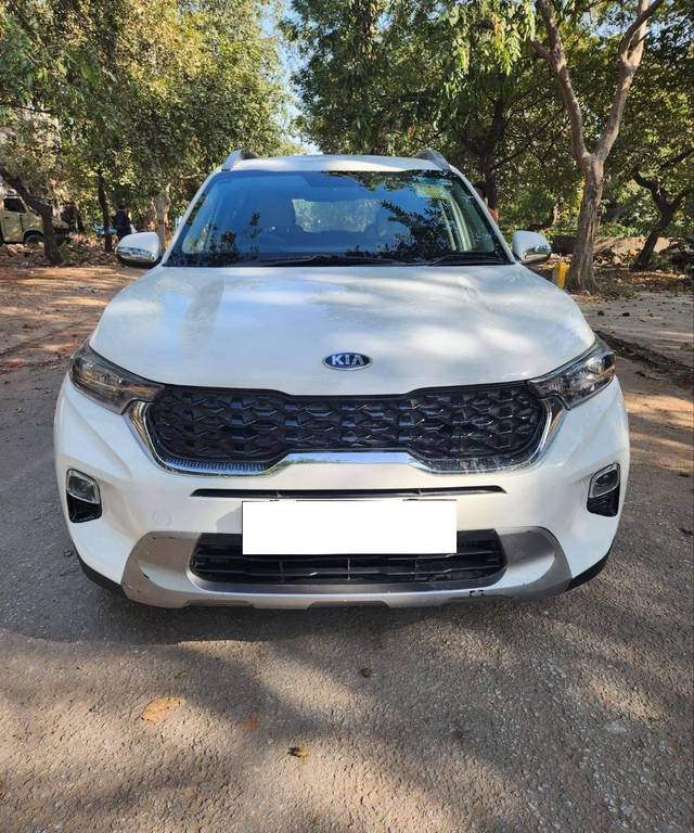 https://images10.gaadi.com/usedcar_image/4088699/original/processed_14f7d5dd55f786ee9e0160fc0518895f.jpg?imwidth=6402