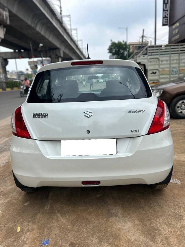 https://images10.gaadi.com/usedcar_image/4088737/original/processed_7f9bb6fd743fecc93850b22866d58127.jpg?imwidth=6402