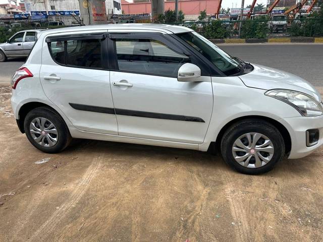 https://images10.gaadi.com/usedcar_image/4088737/original/processed_c11bcbb9d92f00cf1d6aaf8e01dbfa65.jpg?imwidth=6401