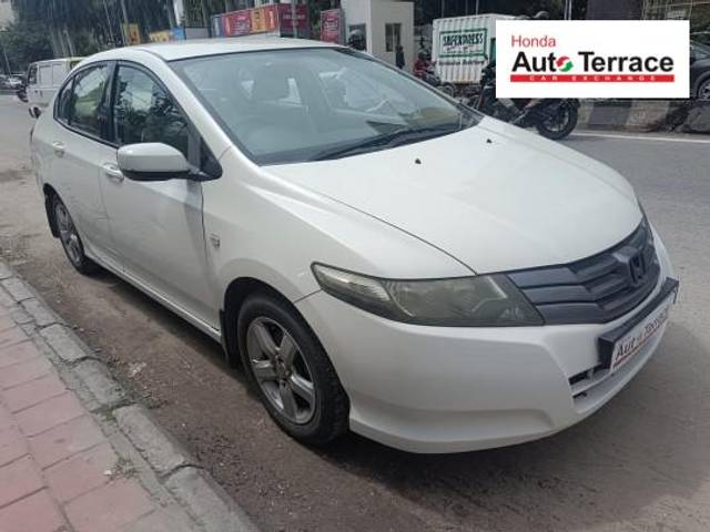 https://images10.gaadi.com/usedcar_image/4088768/original/77941a447aed12649721c8b8e74912b6.jpeg?imwidth=6400