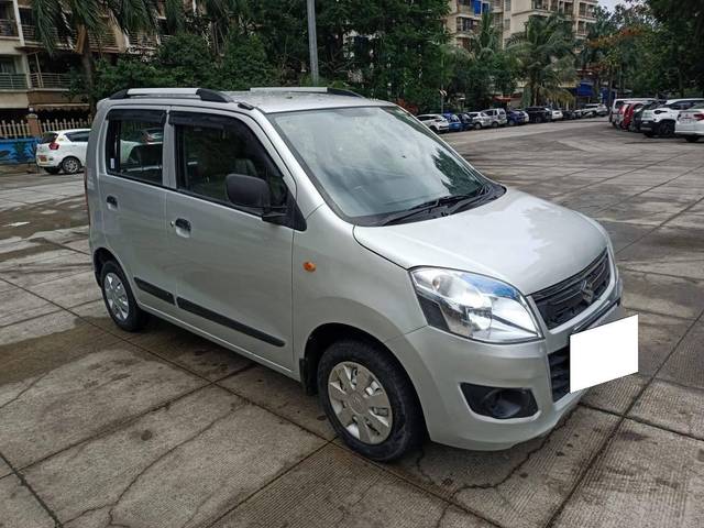 https://images10.gaadi.com/usedcar_image/4088935/original/processed_27d795a2e7d2da5df2376619e354f265.jpg?imwidth=6400