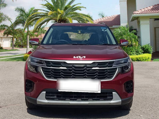 https://images10.gaadi.com/usedcar_image/4089056/original/processed_b624b301307bfbd52f922aed3e750e28.png?imwidth=6401