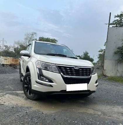 Mahindra XUV500 W11 Option AT AWD