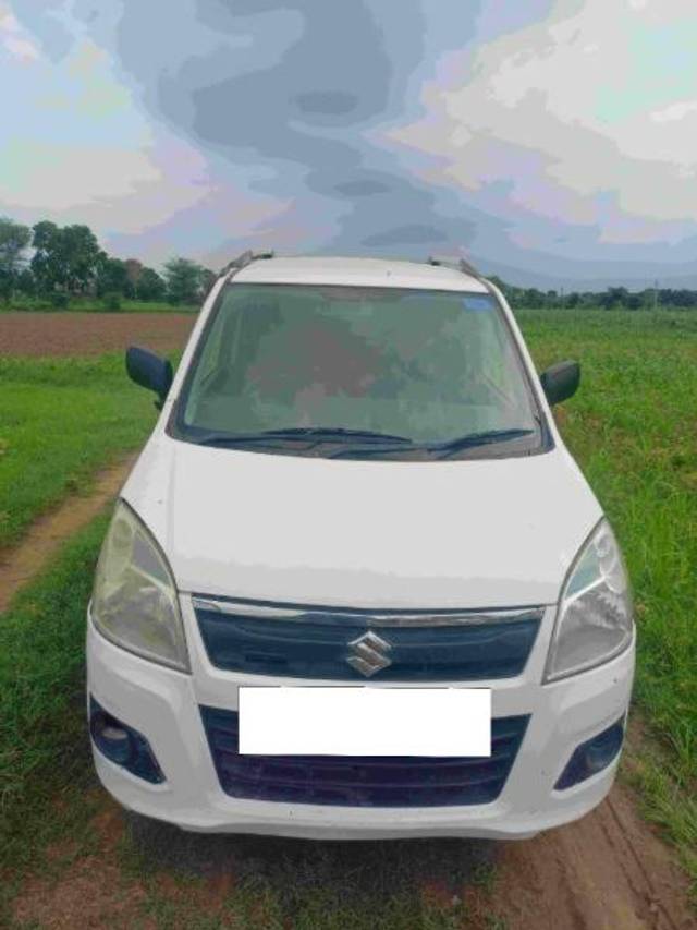 https://images10.gaadi.com/usedcar_image/4089817/original/processed_bf9f963c-92f2-4b09-8c33-f167dbd3de48.jpg?imwidth=6402