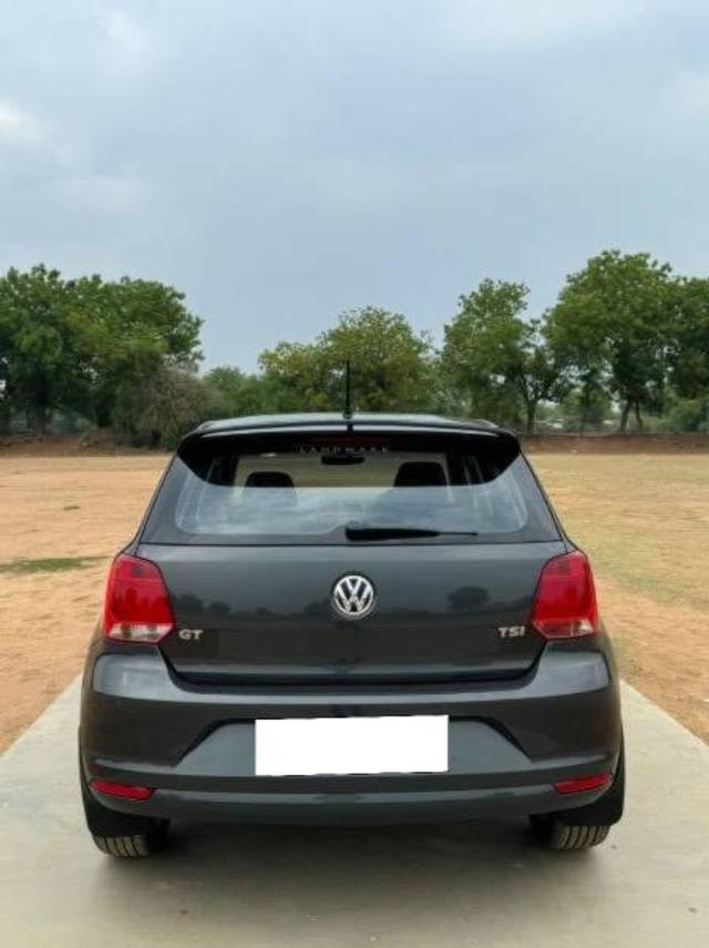 https://images10.gaadi.com/usedcar_image/4089963/original/processed_912c7c25-1eb9-441b-b497-0746f8872bf4.jpeg?imwidth=6401