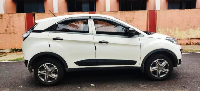 https://images10.gaadi.com/usedcar_image/4090374/original/d5682b5e472488982ffd065922300e84.jpeg?imwidth=6401