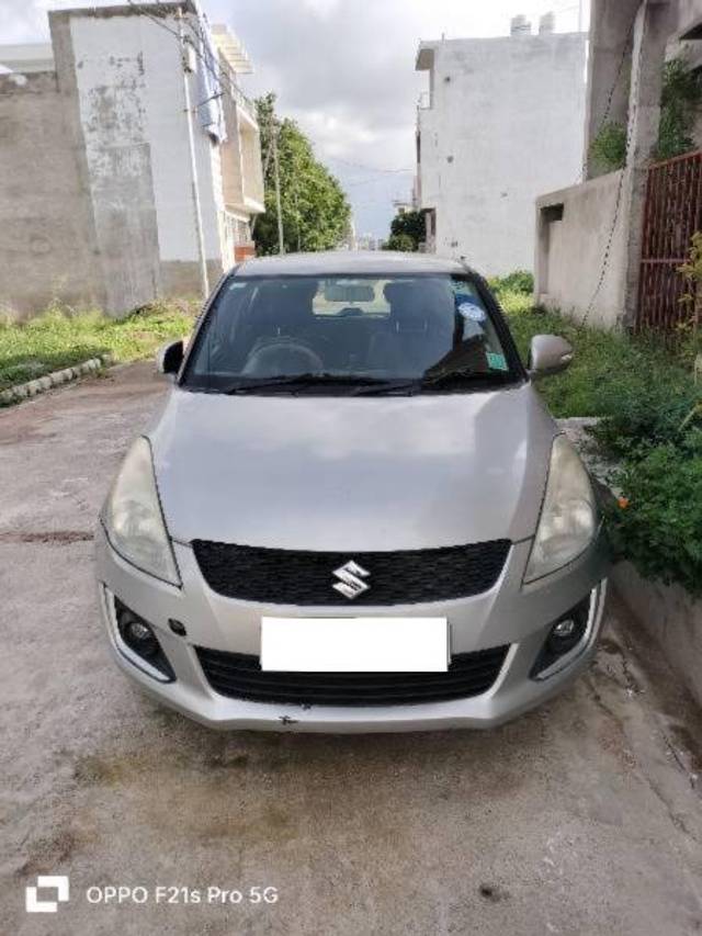 https://images10.gaadi.com/usedcar_image/4090576/original/processed_00aa286a-3d11-4cdf-8f0d-1857c322c801.jpg?imwidth=6400