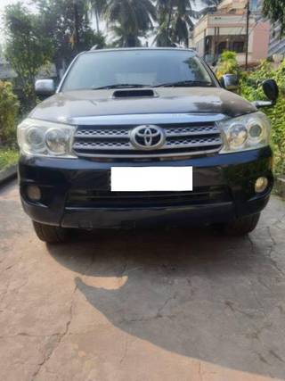 Toyota Fortuner 2009-2011 Toyota Fortuner 3.0 Diesel