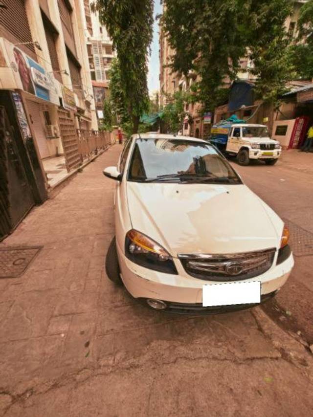 https://images10.gaadi.com/usedcar_image/4091133/original/processed_e12148ee-8365-41e6-9c91-8980f11d3e1f.jpg?imwidth=6400