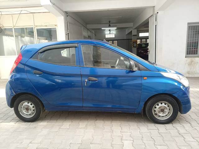 https://images10.gaadi.com/usedcar_image/4091211/original/e6376aef5023fbfd50f2a6aa198f5af9.jpg?imwidth=6401