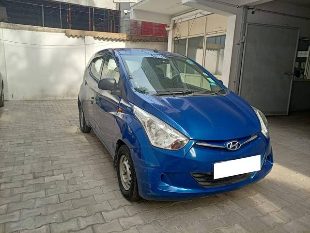 https://images10.gaadi.com/usedcar_image/4091211/original/processed_54f1ae67d20ceadfa08e35322924033f.jpg?imwidth=6400