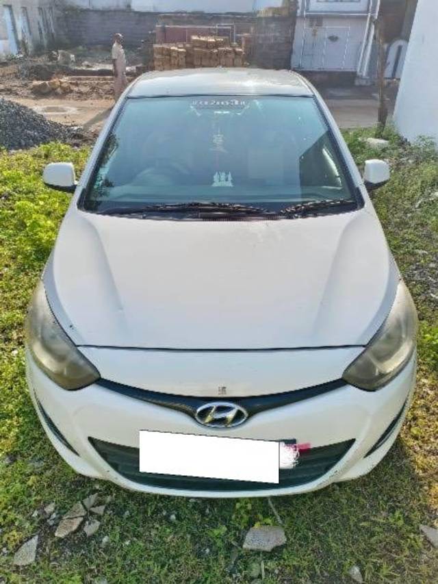 https://images10.gaadi.com/usedcar_image/4091410/original/processed_1da5b55e-b27b-4982-8dcd-79f9902b07b7.jpeg?imwidth=6400